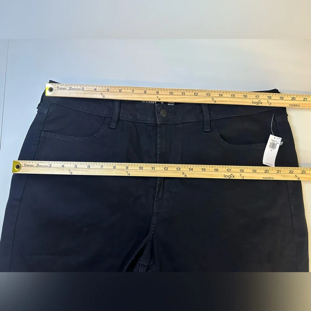 NWT Old Navy Women's Wow Cuffed Jean Shorts Size 18 Black Denim High Rise - Picture 5 of 7